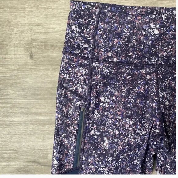 Athleta Printed Mesh Tight Sandstone Navy Purple size 3X - Picture 3 of 6